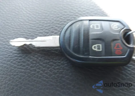 2011 Ford F150 Lariat z USA, uszkodzony, nr VIN 1FTFW1EF8BFC46869